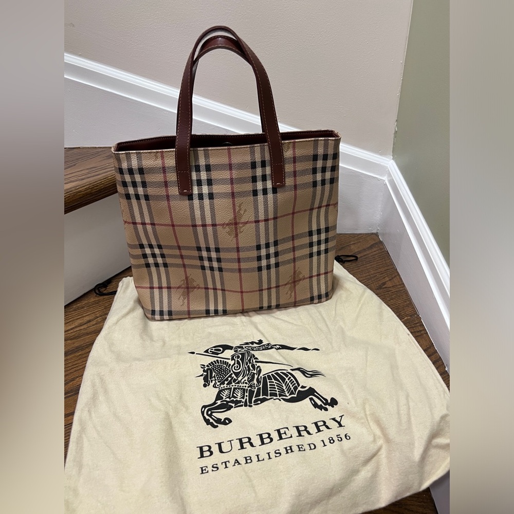 Vintage Burberry bag